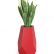 Nowoczesna donica Bari  wysokośći 71 cm koloru czerwonego z rośliną do aranżacji pomieszczeń i ogrodu